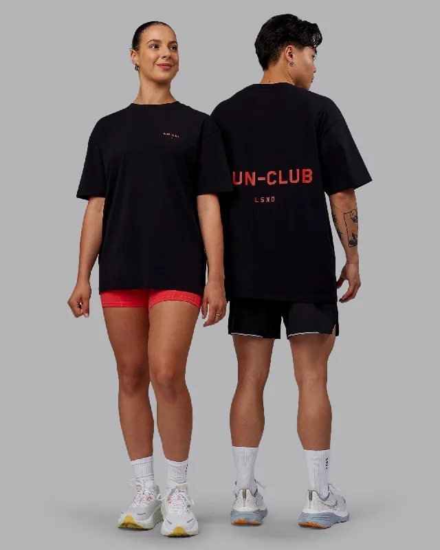 Yoga Tops for Increased Flexibility -Unisex RUN CLUB FLXCotton Tee Oversize - Black-Cayenne
