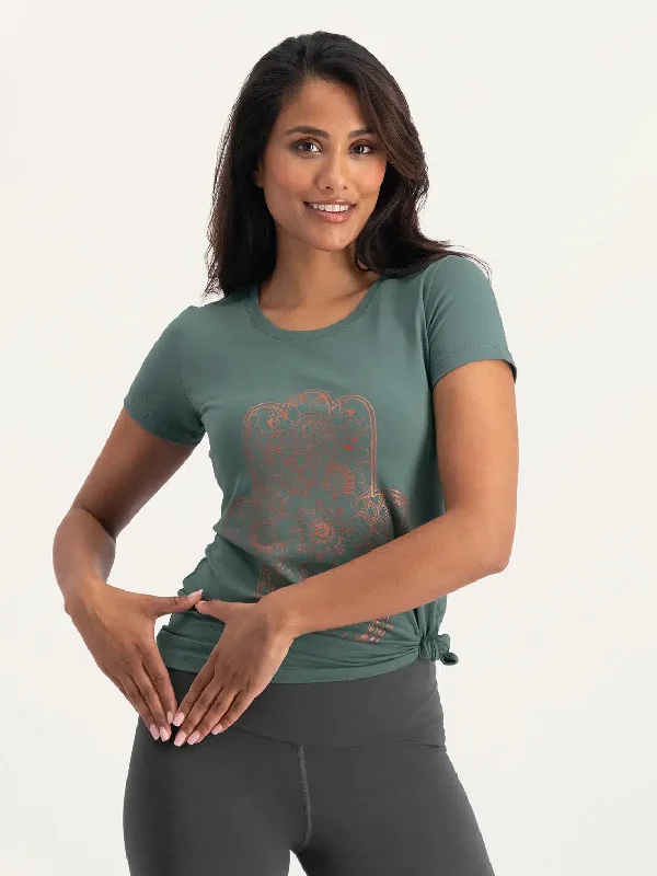 Breathable Yoga Tops for Comfortable Practice -Urban Goddess Hamsa Core Yoga Tee - Forest Breathable Yoga Tops for Comfortable Practice -Urban Goddess Hamsa Core Yoga Tee - Forest