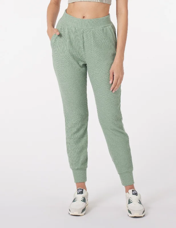 Breathable Full-Length Yoga Pants -Valley 7/8 Jogger: Sage