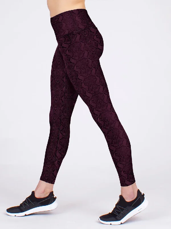 Comfortable Yoga Pants for All-Day Wear -The Vida Yoga Legging in Rose Cobra | Final Sale