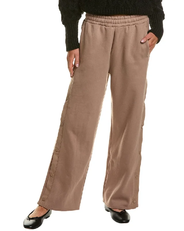Yoga Shorts for Women’s Yoga Practice -Vintage Havana Brushed Fleece Snap Pant