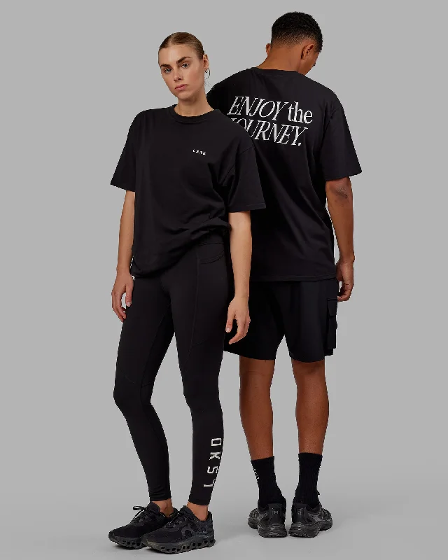 Comfortable Yoga Tops with Stylish Designs -Unisex VS1 FLXCotton Tee Oversize - Black-White