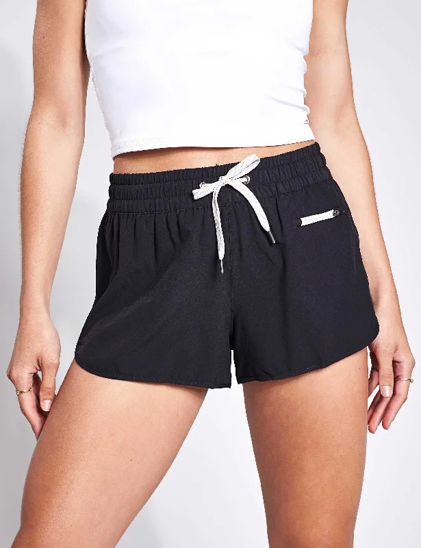Breathable Yoga Shorts for Summer Workouts -Clementine Short 2.0 - Black