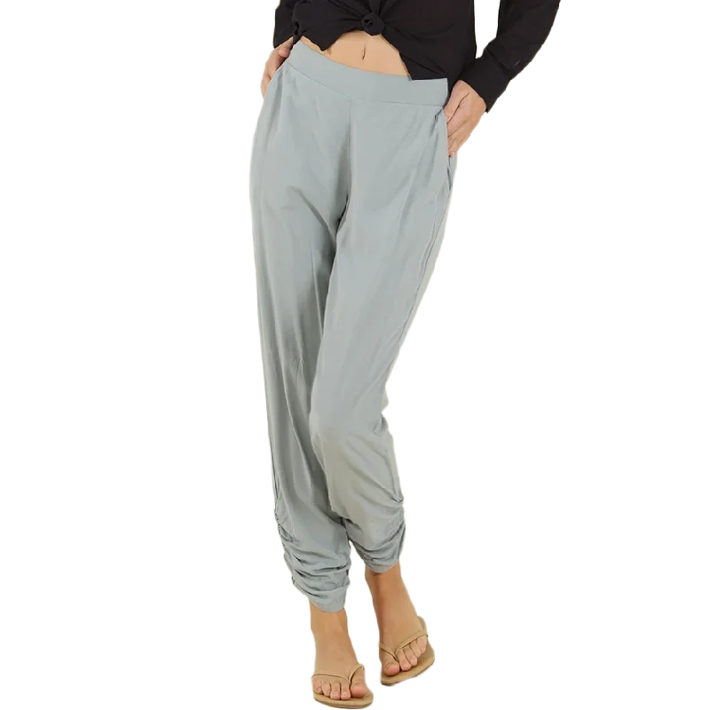 Soft Yoga Pants for Comfortable Stretching -Women's Avery Beach Pant