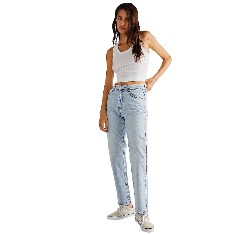 All-Day Wear Yoga Pants -Women's Pacifica Straight Leg Jeans