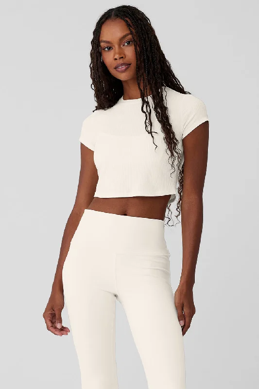 Stretchable Yoga Tops -Ribbed Sea Coast Cropped Short Sleeve Tee - Ivory