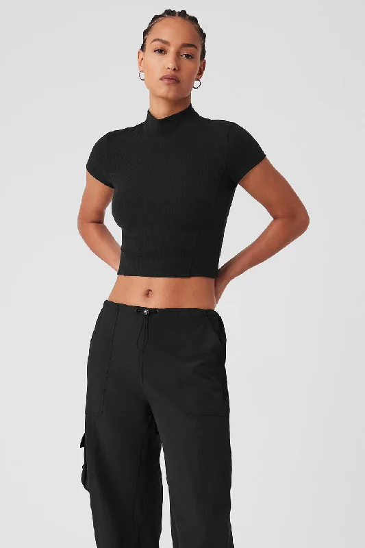 V-Neck Yoga Tops for Comfort -Wellness Rib Mock Neck Polished Short Sleeve - Black