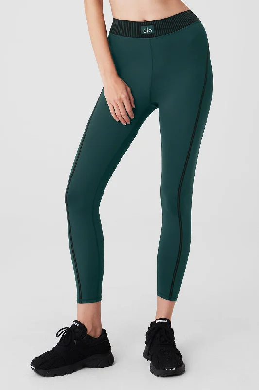 Best Yoga Pants for Deep Flexibility -Airlift High-Waist 7/8 Line Up Legging - Midnight Green Best Yoga Pants for Deep Flexibility -Airlift High-Waist 7/8 Line Up Legging - Midnight Green