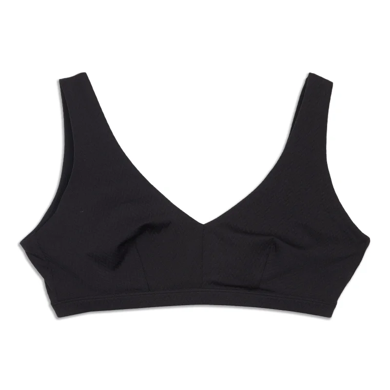 Yoga Tops for Long Poses and Relaxation -Waterside V Swim Top C/D - Resale