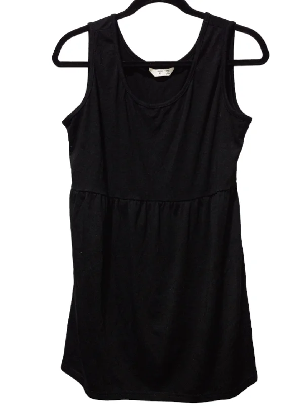 Yoga Tops for Balance and Flexibility -White Athletic Tank Top Old Navy, Size L