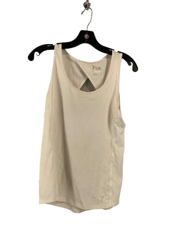 Yoga Tops with Built-In Support -White Athletic Tank Top Old Navy, Size M