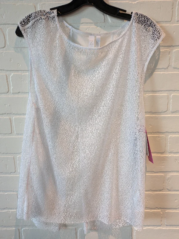 Yoga Tops for Better Mobility -White Athletic Tank Top Zella, Size M