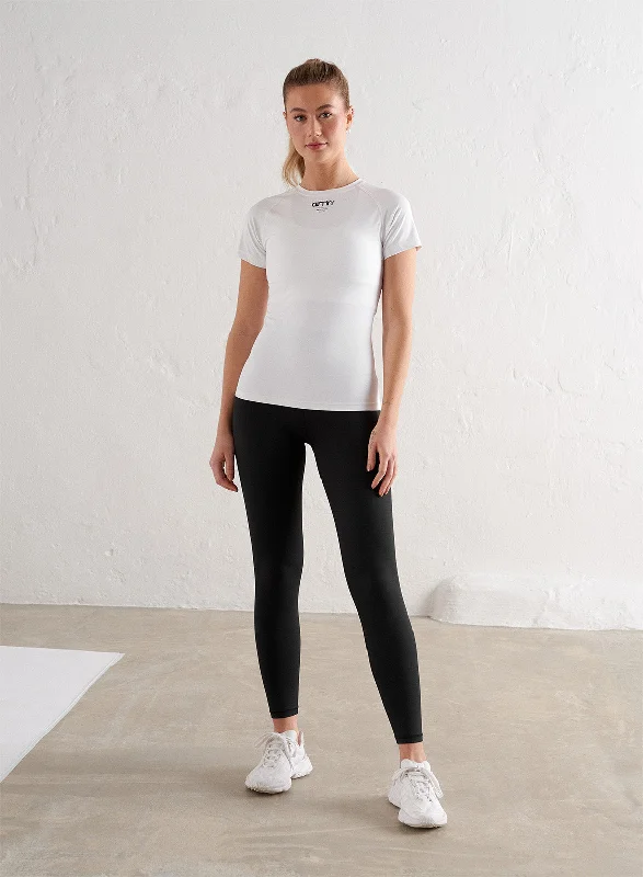Yoga Tops for Easy Movement and Comfort -White Edge Core Short Sleeve