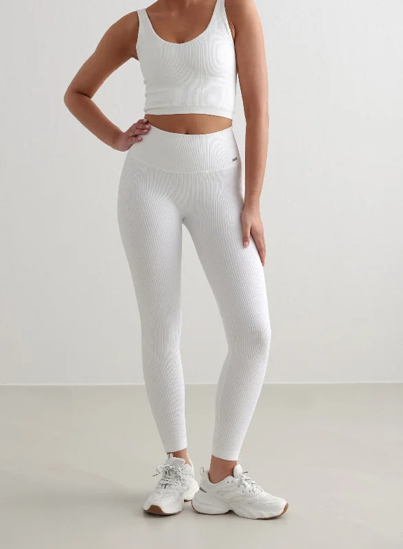 Comfortable Yoga Pants for Long Poses -White Ribbed Seamless Tights