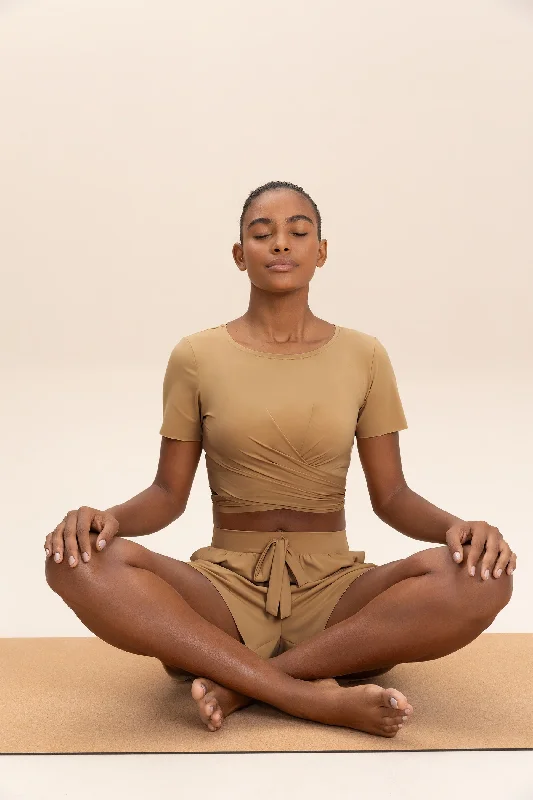 Loose Yoga Tops for Flexibility -Wide Crossed Top