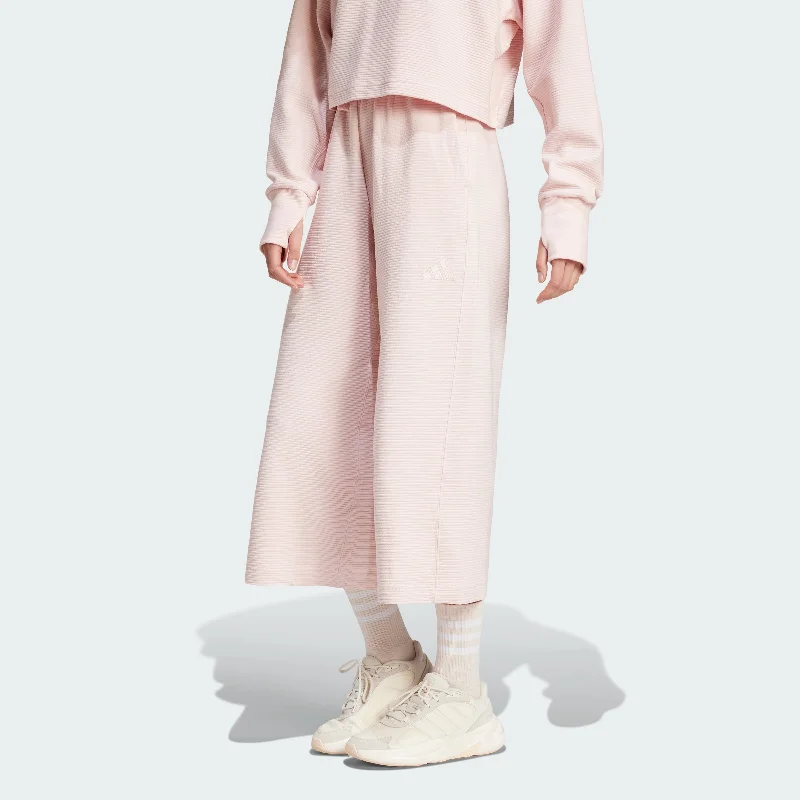 sandy pink