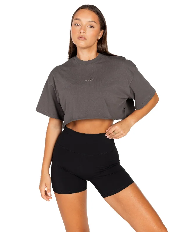 Stylish Yoga Tops for Every Yoga Practice -Women's Classic Cropped Tee - Slate