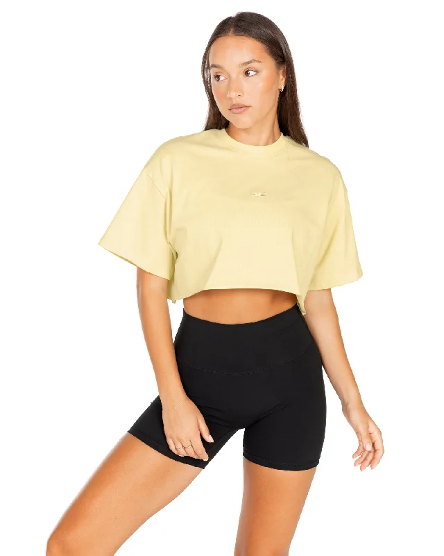 Women's Yoga Tops for Comfort and Flexibility -Women's Classic Cropped Tee - Soft Yellow Women's Yoga Tops for Comfort and Flexibility -Women's Classic Cropped Tee - Soft Yellow