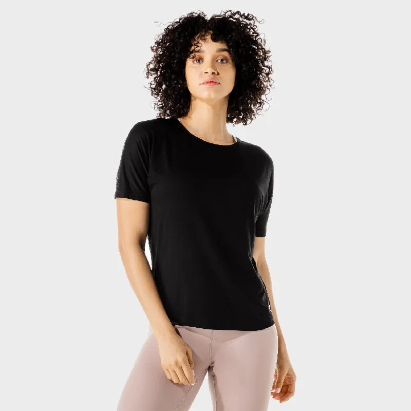 Yoga Tops for Core Strengthening -Women's Fitness - Oversized Tee - Black