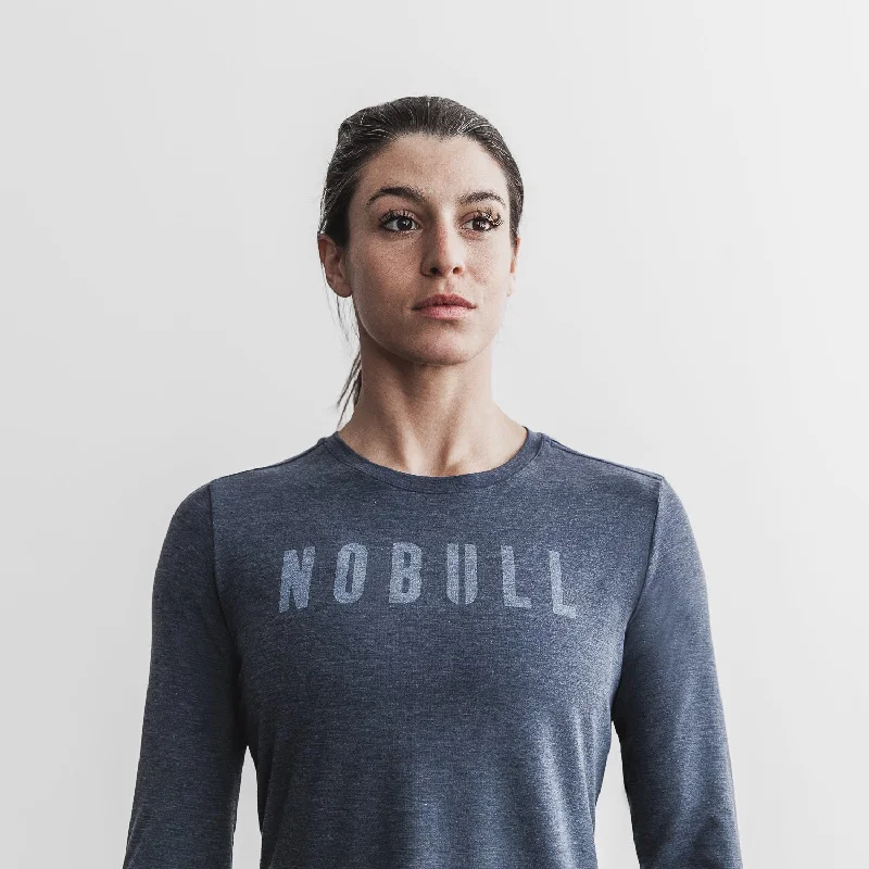 Yoga Tops for Women Who Practice Yoga -Women's NOBULL Long Sleeve Tee