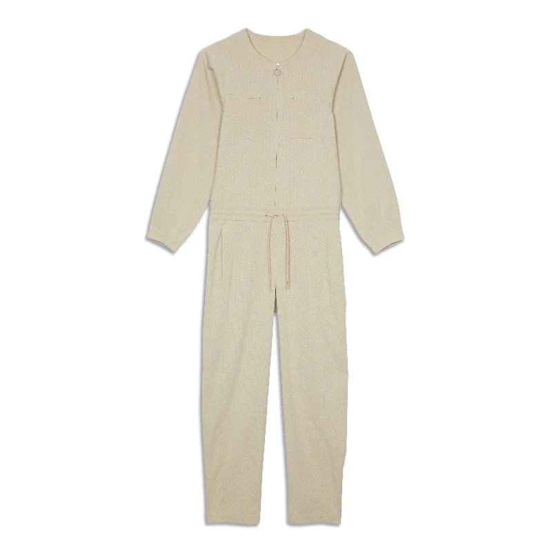 Stylish Yoga Tops for Gym Sessions -WovenAir™ Zippered Jumpsuit