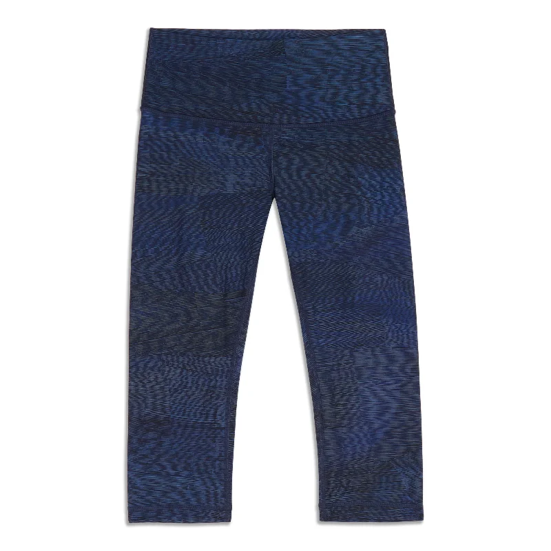Yoga Pants for Comfort and Performance -Wunder Under High Rise Legging - Resale
