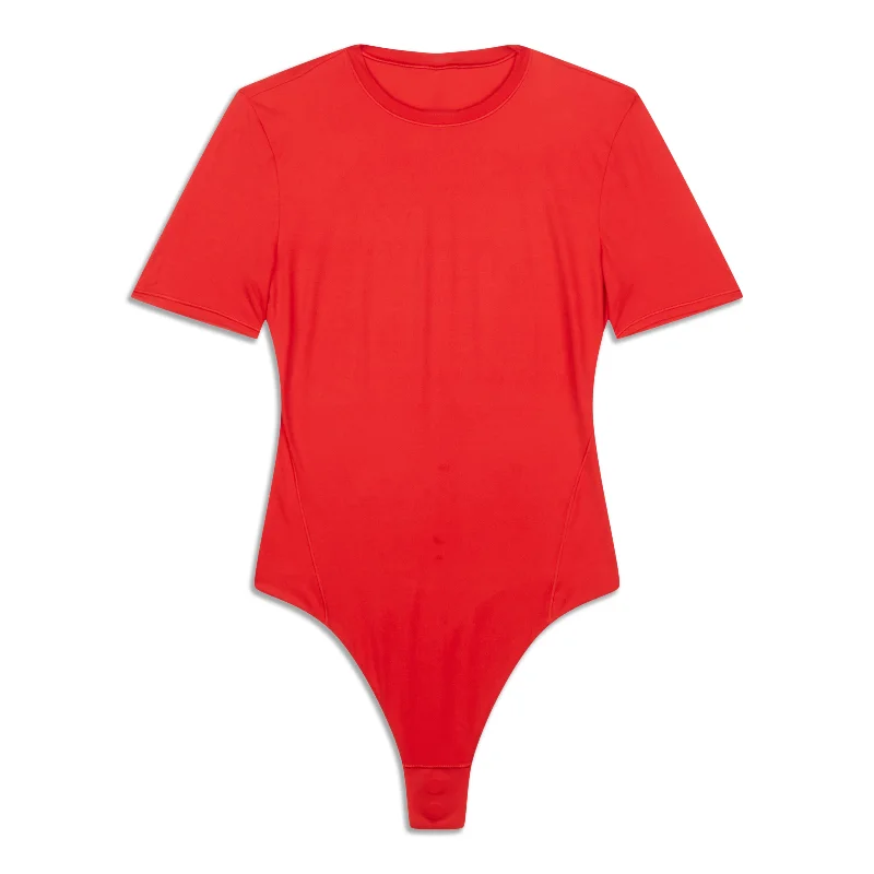 Women's Yoga Tops for Powerful Stretching -Wundermost Ultra-Soft Short-Sleeve Crew Thong Bodysuit - Resale