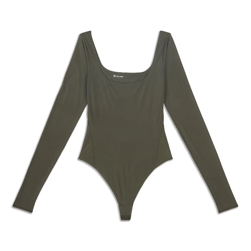 Relaxed Fit Yoga Tops -Wundermost Ultra-Soft Square-Neck Long-Sleeve Bodysuit - Resale