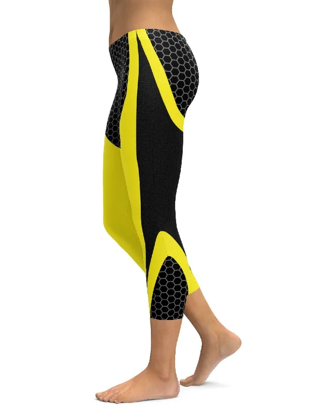 Yoga Pants for Intense Yoga Practice -Yellow Honeycomb Carbon Capris