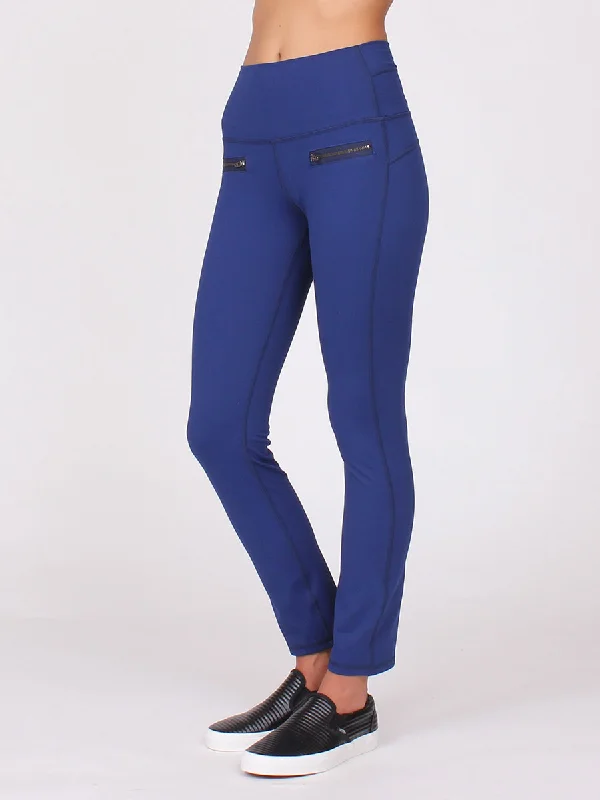 Performance Yoga Pants for Intense Stretching -Zen City Pant Midnight | Final Sale