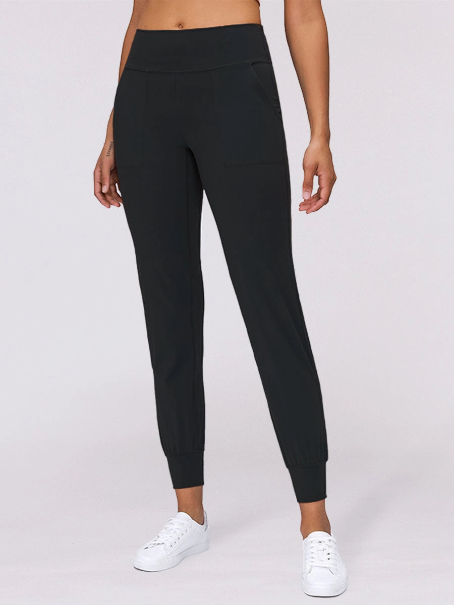 Yoga Pants for Stronger Poses -The Zoom Pant in Black