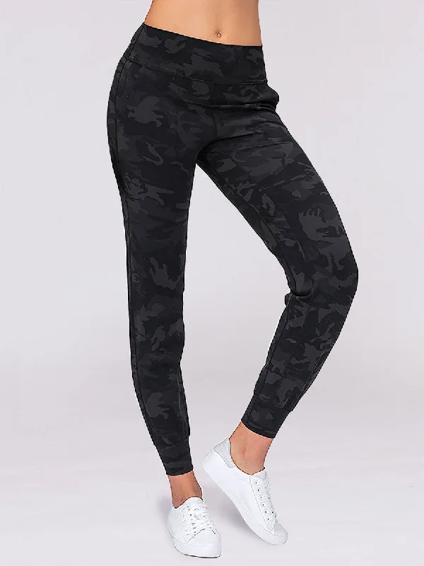 Yoga Pants for Mobility and Strength -The Zoom Pant in Camo
