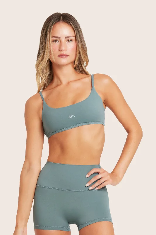 Quality Yoga Sets -AIRLUXE™ BREATHE BASE BRA - BAY