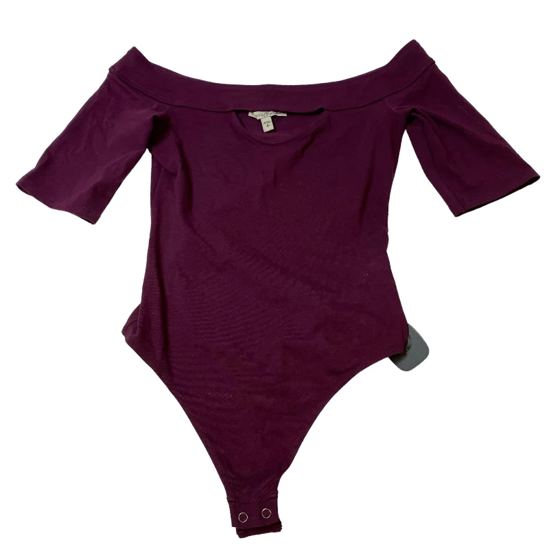 Stylish Yoga Set for Gentle Stretching -Bodysuit By Express  Size: S