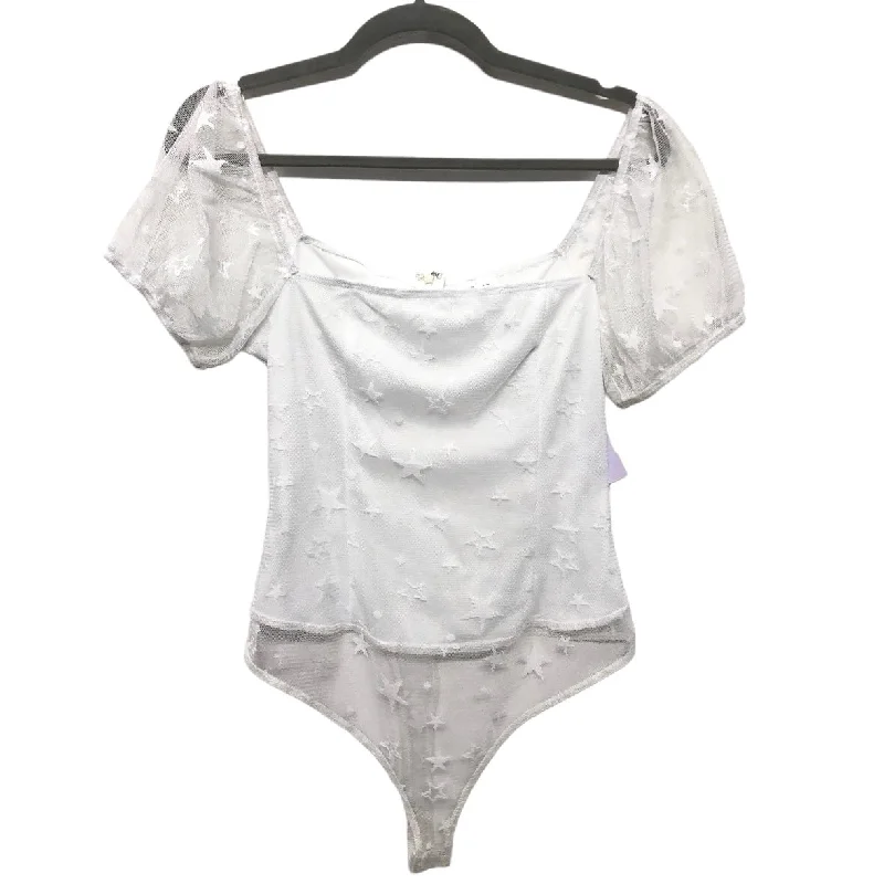 Professional Yoga Sets -Bodysuit By Le Lis  Size: M