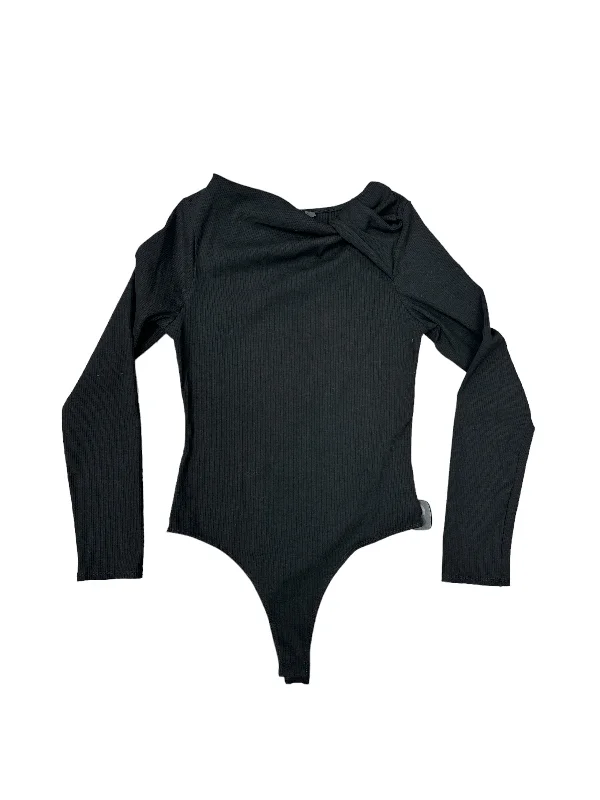 Yoga Set with Breathable Mesh Panels -Bodysuit By Lulus  Size: Xl