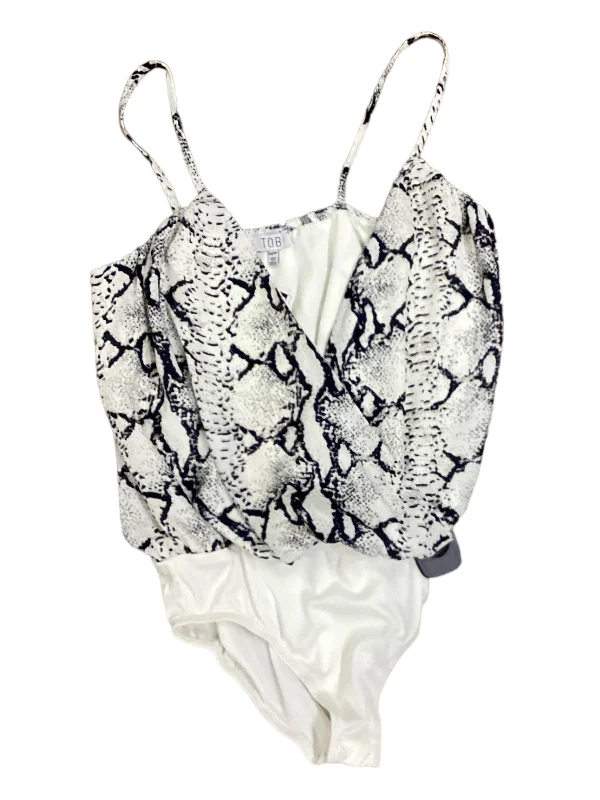 Yoga Set with Adjustable Straps -Bodysuit By Tobi  Size: Xs