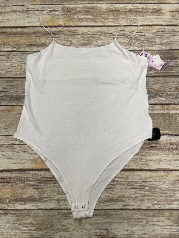 Yoga Sets with Soft Elasticity -Bodysuit By Wild Fable In White, Size: Xl