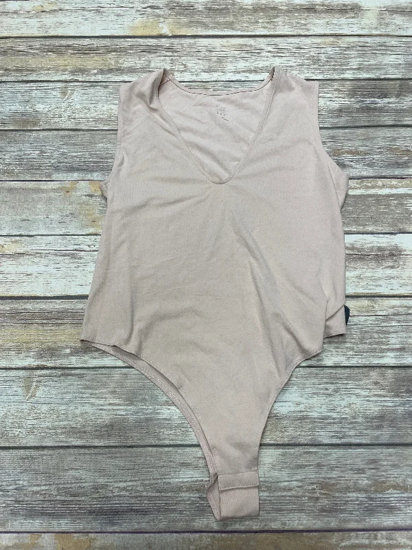 Yoga Sets with Top, Bra, and Leggings -Cream Bodysuit A New Day, Size Xl