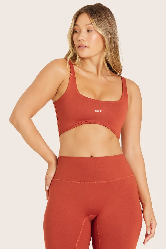 Yoga Set for Home Practice -FORMCLOUD® RISE BRA - CAYENNE