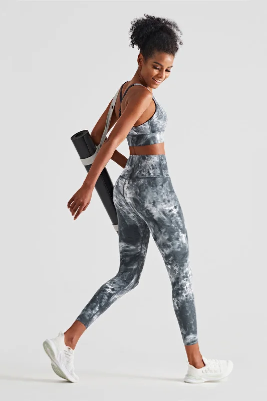 Simple Yoga Set for Daily Practice -Tie Dyed Bra & Legging Activewear Sets