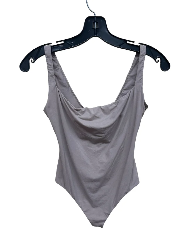 Workout-Friendly Yoga Sets -Tan Bodysuit Skims, Size M