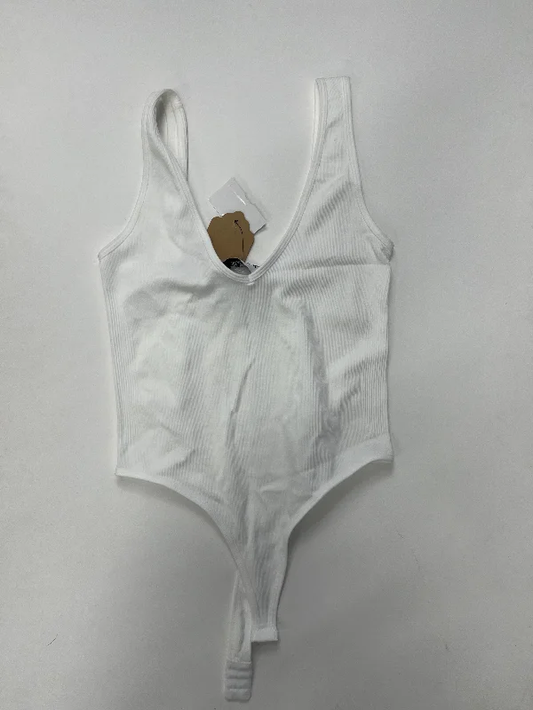 Yoga Sets for Intense Workouts -White Bodysuit Cmc, Size M